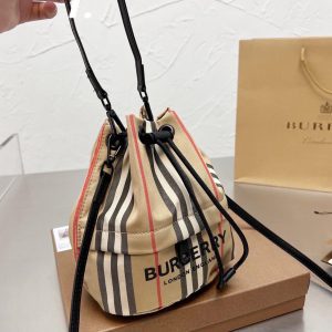 BU 002 Bucket Bag