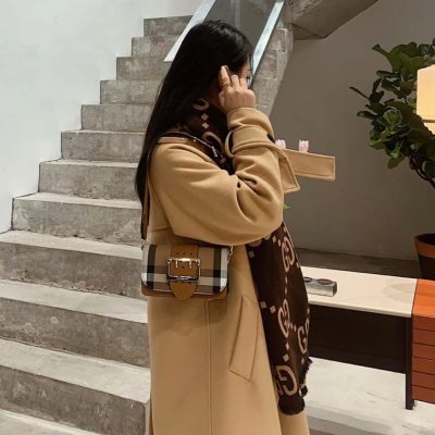 BU 005 Shoulder bag