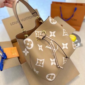L003 Bucket Bag