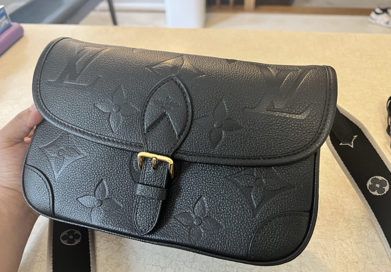 L12578 Shoulder bag photo review