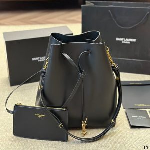 Fe201  Shoulder bag