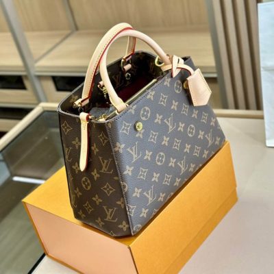 L6663254 handbag