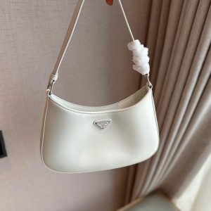 P00125 Shoulder bag
