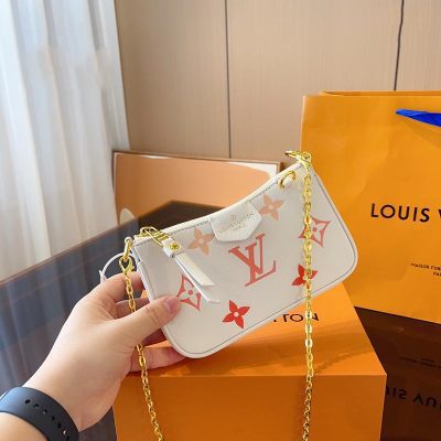L5622103 handbag