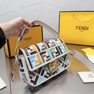 F22078 Shoulder bag