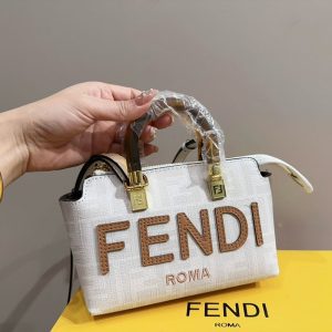 F008954  handbag