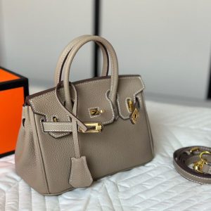 H 24081101 handbag