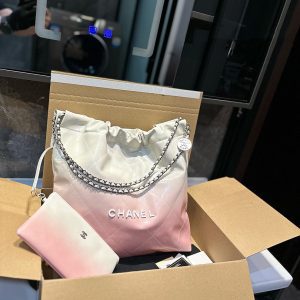 CH20250526004568 handbag