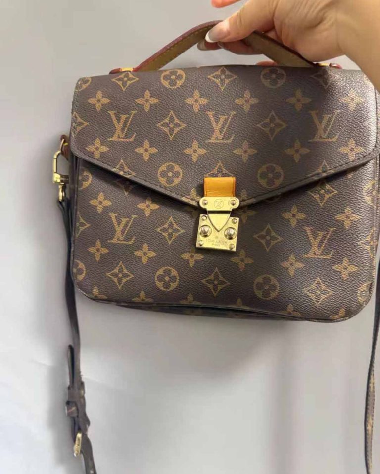 L1164 Shoulder Bags photo review