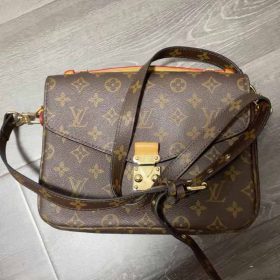 L1164 Shoulder Bags photo review