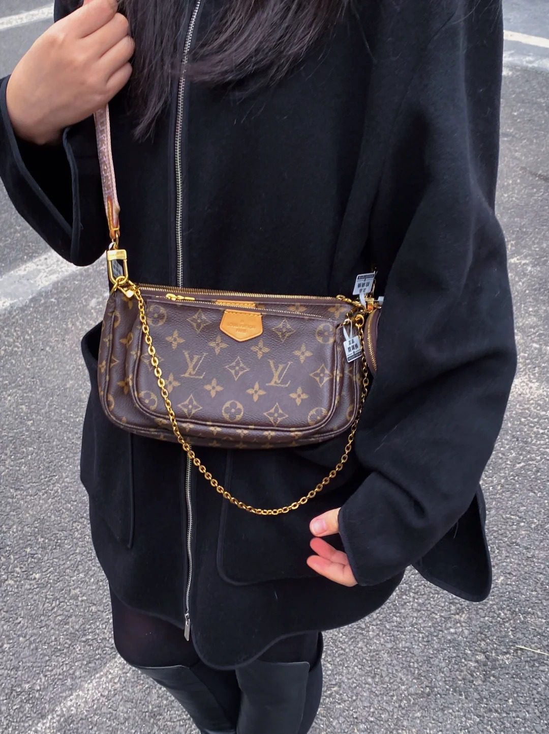 L01 Multi handbag photo review