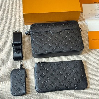 L25071602124 handbag