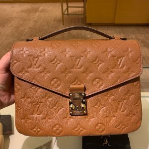 L 26340119 handbag