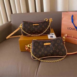 26571604 handbag